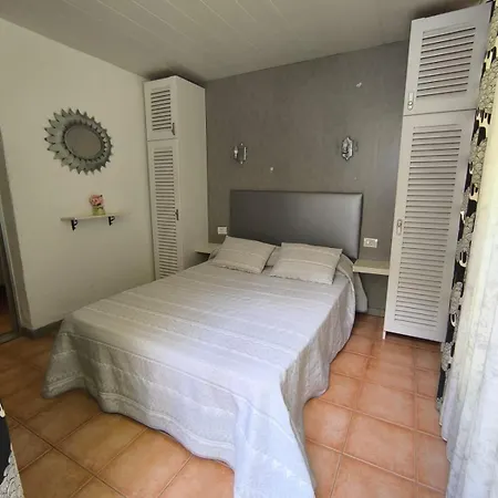 Apartamento Paradero Las Americas Con Jardin Apartman *