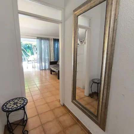 Apartamento Paradero Las Americas Con Jardin Apartman